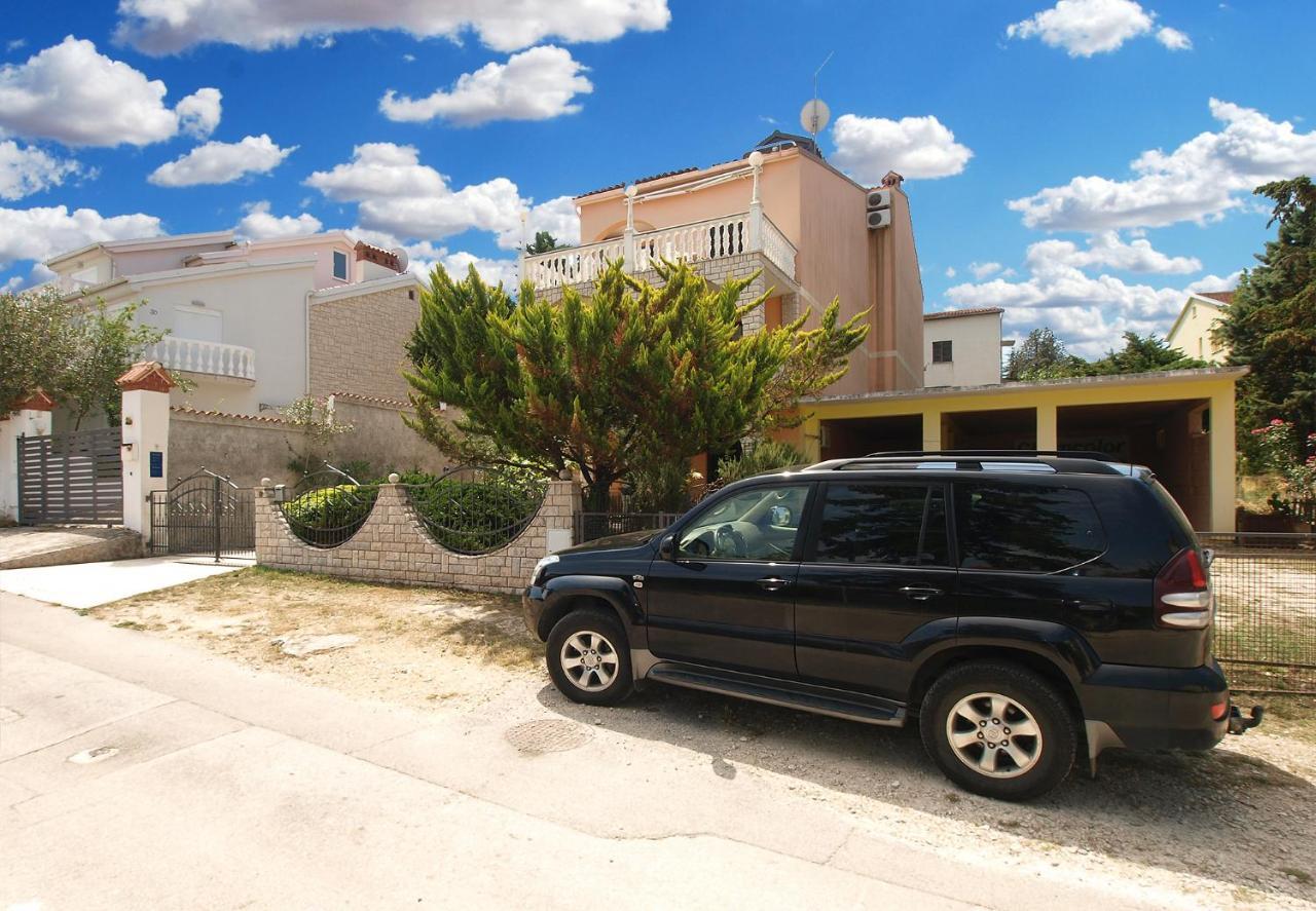 באניולה Apartments Drago 2039 מראה חיצוני תמונה