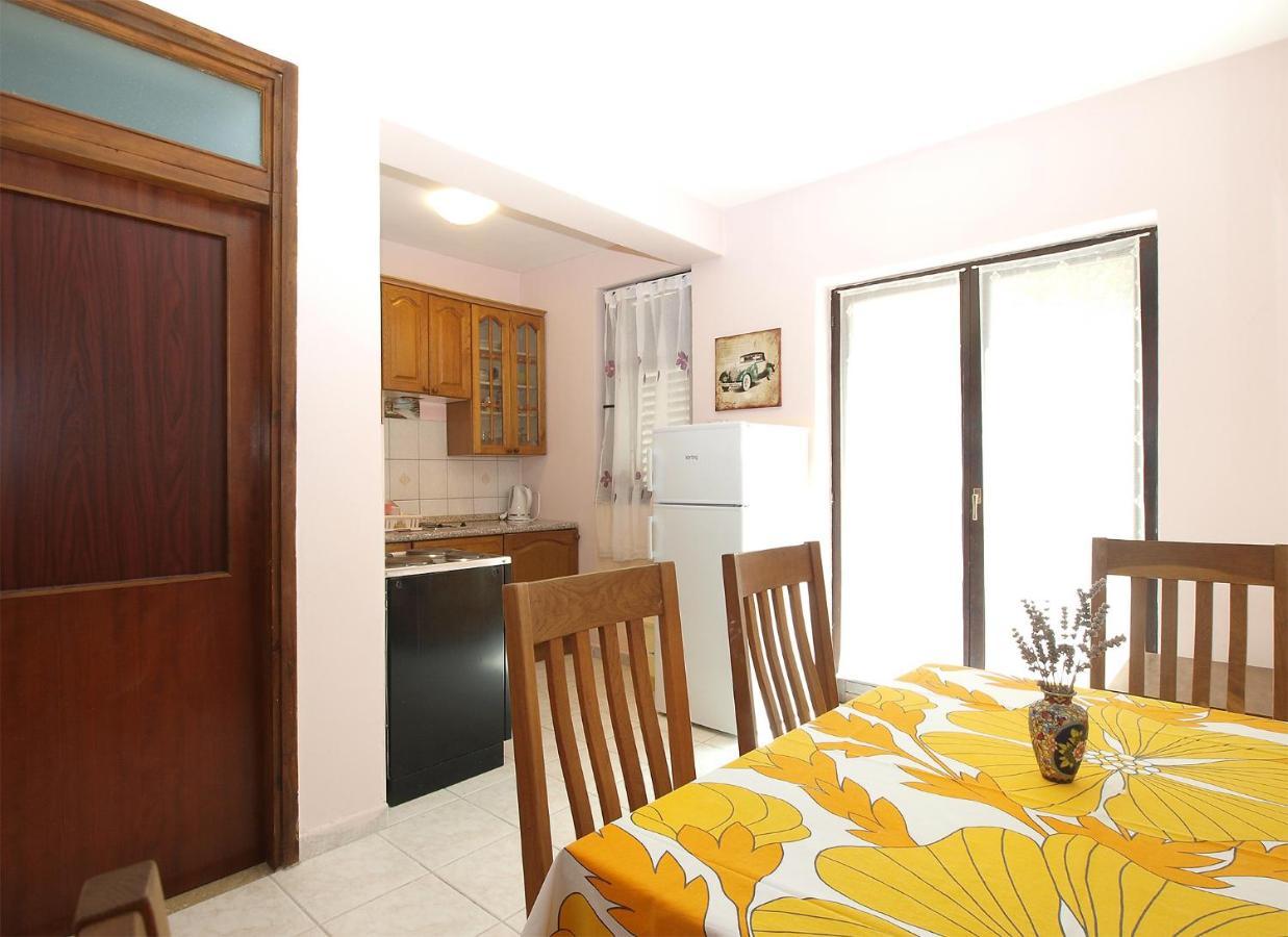 באניולה Apartments Drago 2039 מראה חיצוני תמונה
