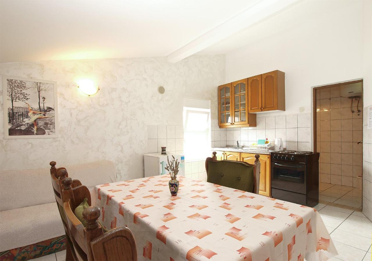 באניולה Apartments Drago 2039 מראה חיצוני תמונה