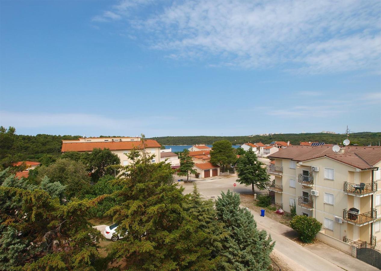 באניולה Apartments Drago 2039 מראה חיצוני תמונה